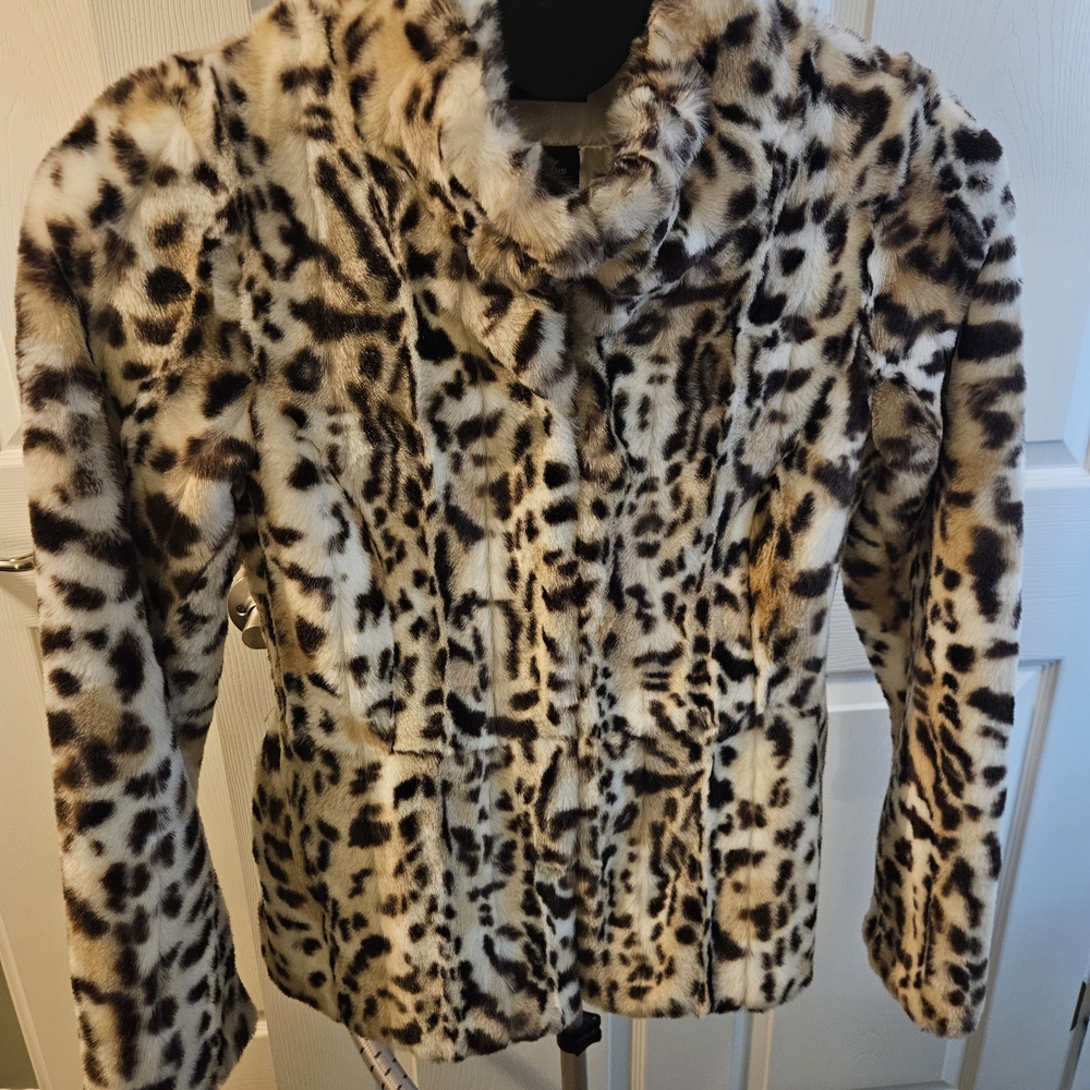White House Black Market Leopard Print Teddy Jacket